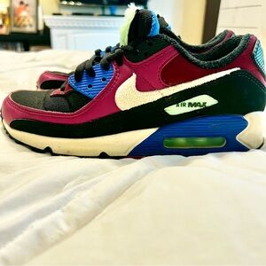 Nike Air Max Colorblock Kicks! - Fuzzy Lime Green Accents!